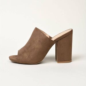Xappeal Tan Block Heel Mules